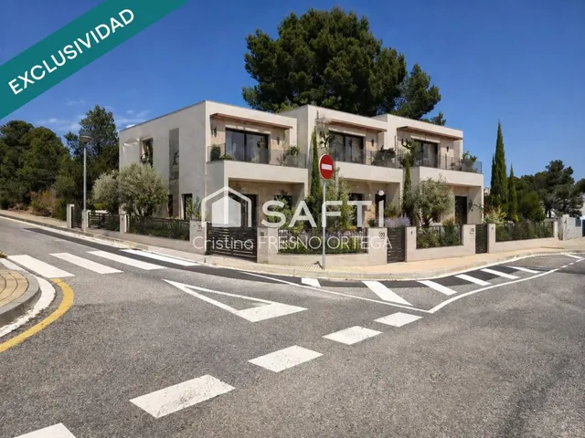 ¡Terreno urbano edificable a un paso del mar en la Costa Dor - foto 3