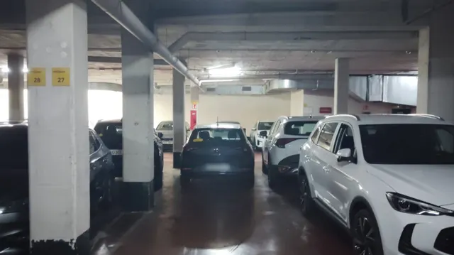 Parking 10m² en alquiler - Hostafrancs — 9