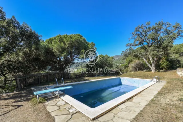 Casa en venta en plena montaña con piscina y vistas al mar en Cabrera de Mar — 17