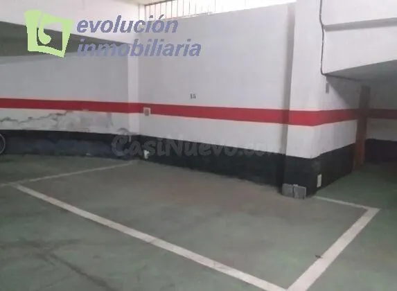 VENTA PLAZA DE PARKING EN ZONA DE LA UNIVERSIDAD. BURGOS — 5