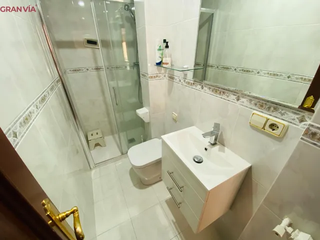 Piso en alquiler junto al Ayuntamiento — 17