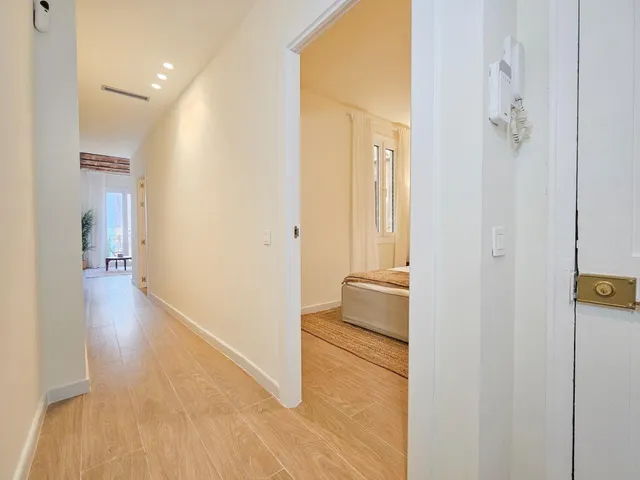Piso 2 habitaciones 58m² en venta - Vila de Gràcia — 21
