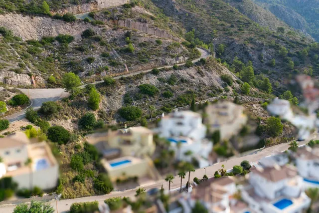 Terreno edificable en Jalón con vistas al valle y servicios cercanos — 10