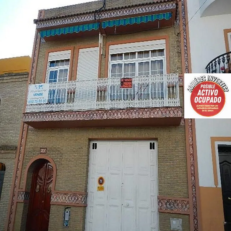 Casa 3 habitaciones 295m² en venta - Lepanto