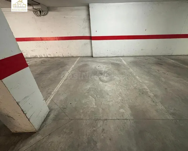 SE VENDE PLAZA DE GARAJE EN EL CENTRO - foto 3