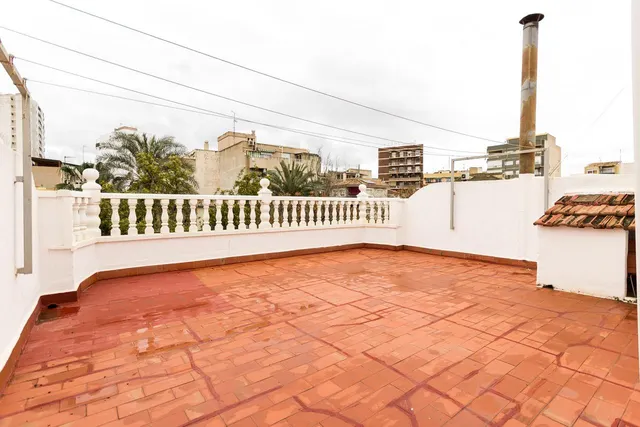 CASA DE PLANTA BAJA EN PLZAZA PROSPERIDAD — 17