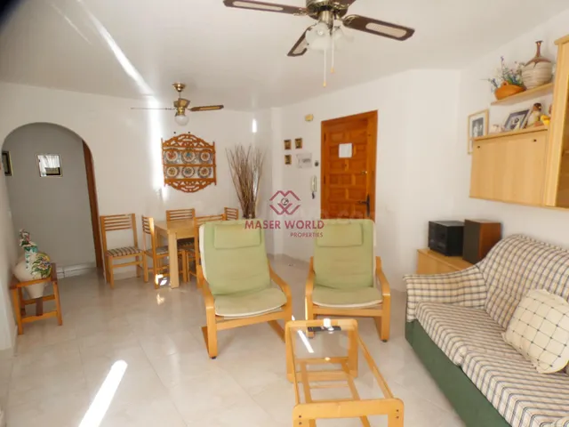 SE VENDE PISO EN RESIDENCIAL CON PISCINA COMUNITARIA Y GARAJ - foto 5