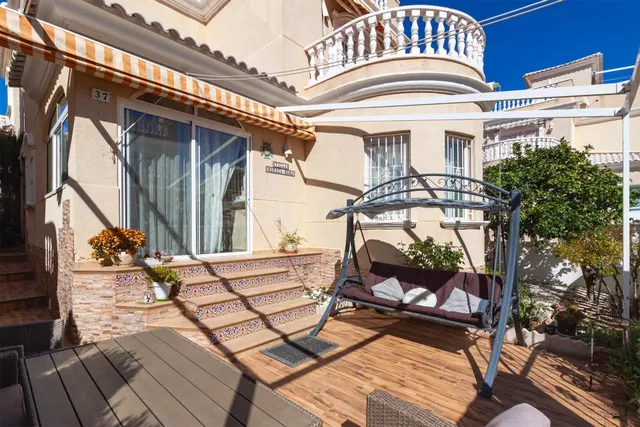 Villa 4 habitaciones 105m² en venta - La Florida — 2
