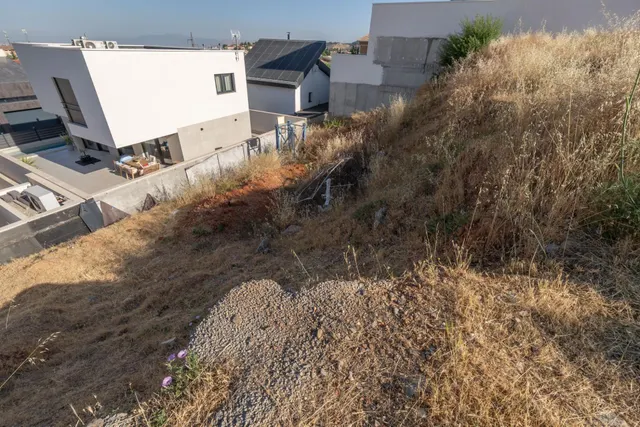¡OPORTUNIDAD ÚNICA! Solar urbano con proyecto de diseño visado de regalo en Huétor Vega — 10