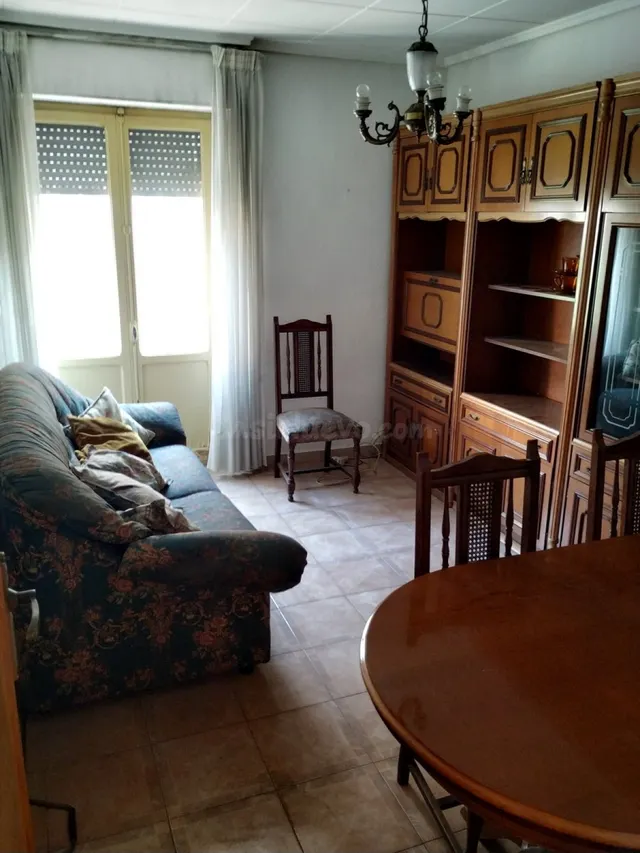 Venta a rentabilidad - piso con inquilino - vivienda centrica — 4