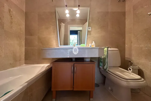 UNA CASA PARA VIVIR Y DISFRUTAR EN FAMILIA — 31