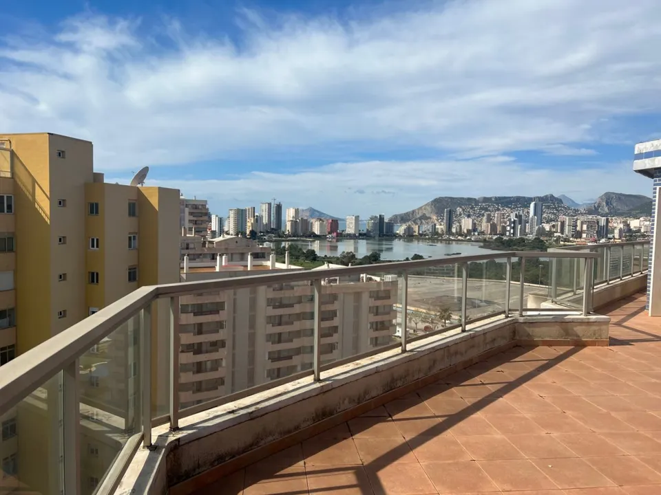 Magnífico apartamento en primera línea de playa.
