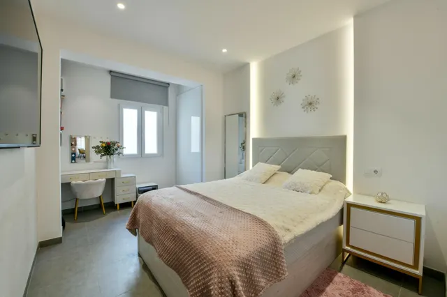 Piso 2 habitaciones 110m² en venta - Arxiduc — 19