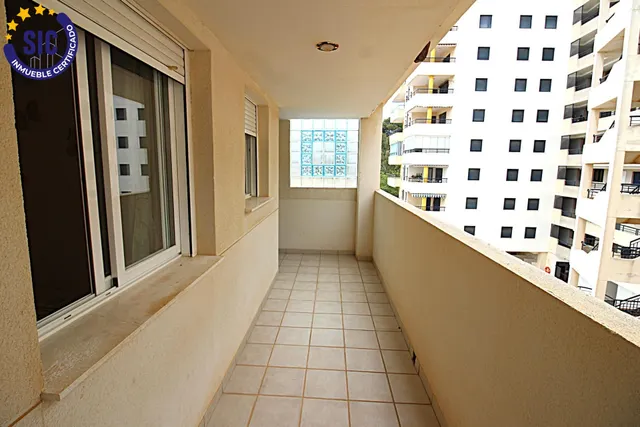 Apartamento en zona de playa de la Concha con una espectacular terraza de 88m2, piscina, garaje y trastero — 17