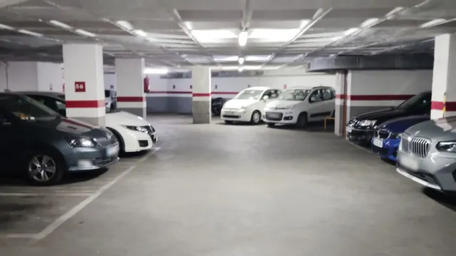Plaza parking 9m² alquiler Eixample Barcelona centro — 7