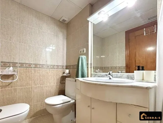 Apartamento con terraza, piscina y licencia turística a 300 metros de la playa en Santa Susanna — 18
