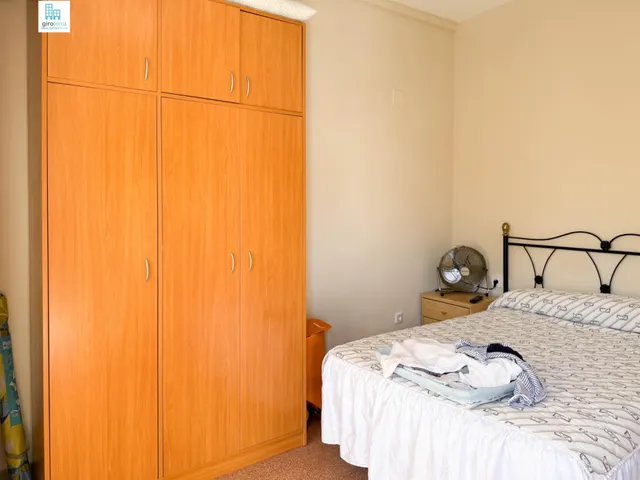 PLANTA BAJA CON GARAJE EN VENTA — 25