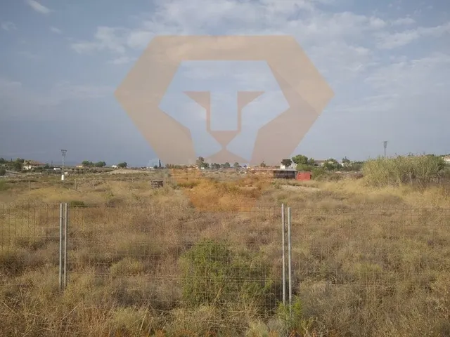 SE VENDE PARCELA EN LA URBANIZACIÓN EL PINO DE MOLINA DE SEG - foto 4
