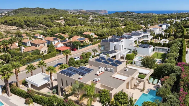 Villa vitalis · arquitectura, luz y bienestar privado frente al montgo javea — 16