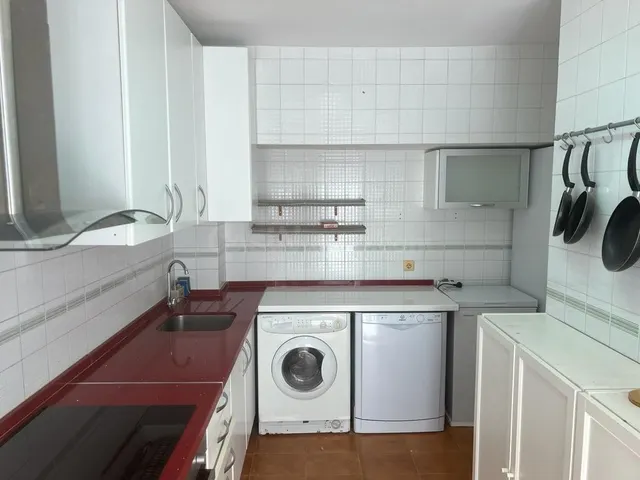 Primera línea de playa: Espectacular adosado con piscina, jardín y 4 habitaciones — 21