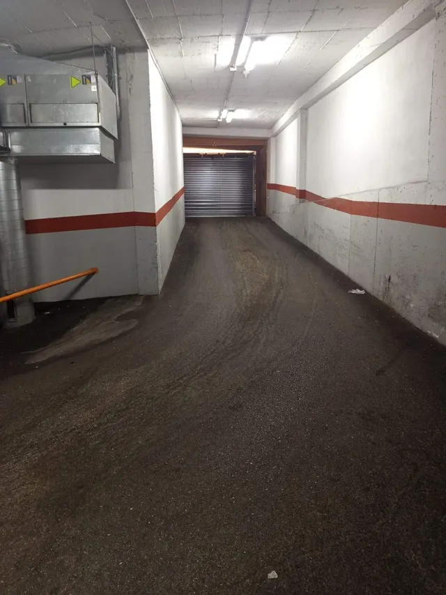 Plaza de Aparcamiento en Venta en Carolinas Bajas, Alicante por solo €35,000 — 7