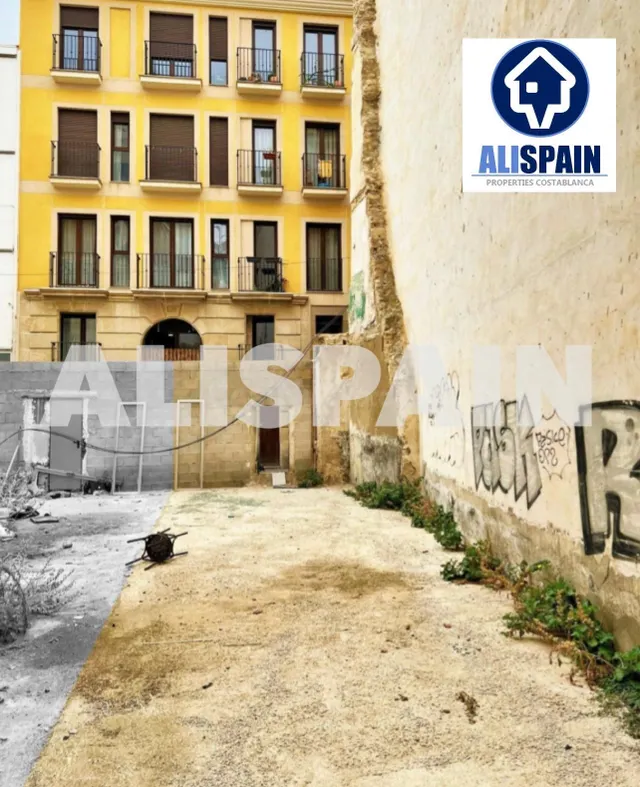 GRAN OPORTUNIDAD. Solar CON PROYECTO Y LICENCIA DE OBRAS en  - foto 3
