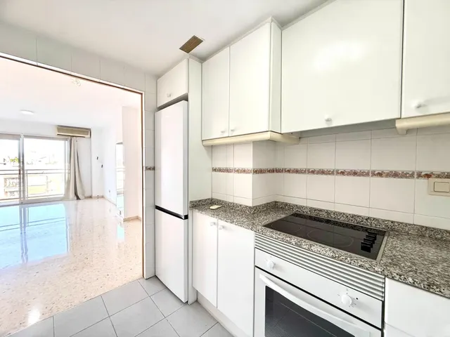 Piso de 1 habitación en venta en Avda. Ausias March — 6