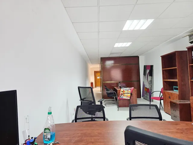 Oficina en alquiler en el corazón de Dénia – Zona Marqués de - foto 4