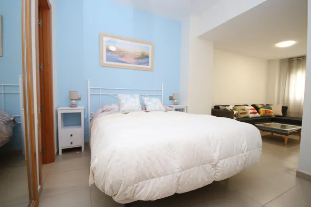 Piso en venta en Avenida de la Mojarra Punta del Moral — 13