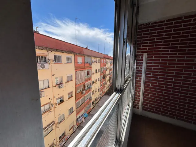 Piso para reformar en La Almozara — 14