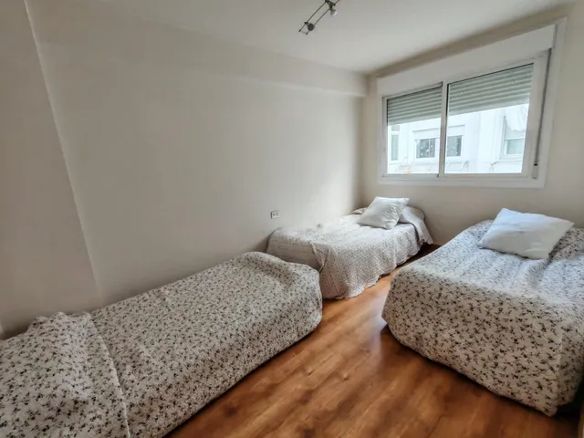 Piso 3 dormitorios junto al Barrio do Cura — 18