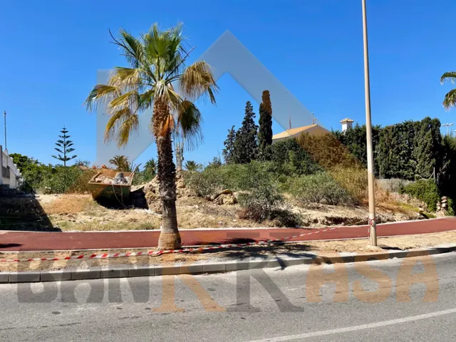 SUELO URBANO  EN LOS ALCORES DE 883 METROS — 7
