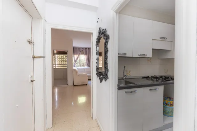 VENTA DE PISO EN EL BARRIO DE CASERIO DE MONTIJO DE 3 DORMITORIOS CON POSIBILIDAD DE 4 DORMITORIOS EN EDIFICIO CON ASCENSOR — 6