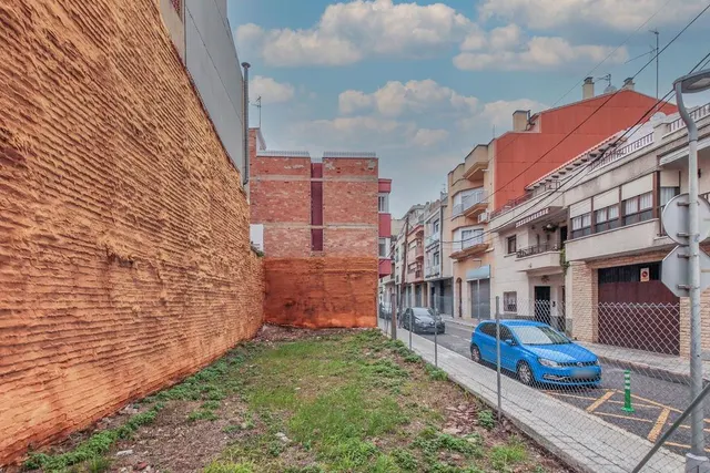 Parcela urbana con 510 m2t para proyecto residencial en el Vendrell — 11