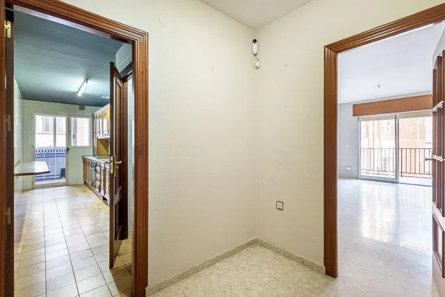 Espacio, luz y comodidad en una vivienda con grandes posibilidades en zona Alcampo — 22