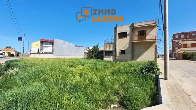 OPORTUNIDAD Casa con mucho terreno y varios garajes — 3