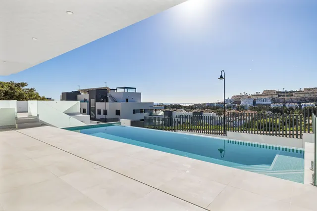 Chalet 6 habitaciones 325m² en venta - Riviera del sol — 18