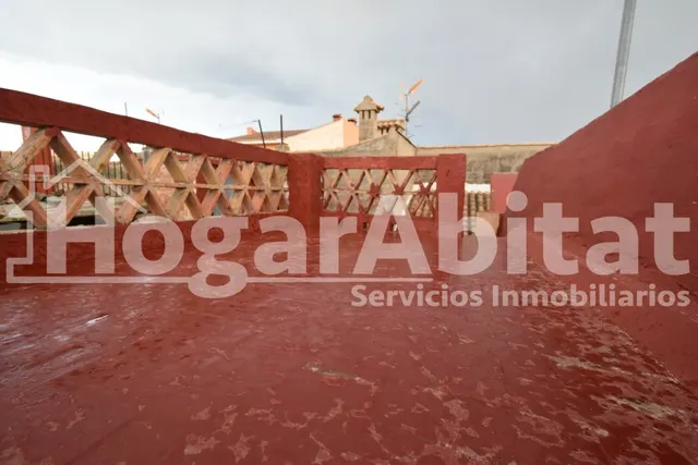 Casa de 2 alturas con TERRAZA cerca del Ayuntamiento — 8