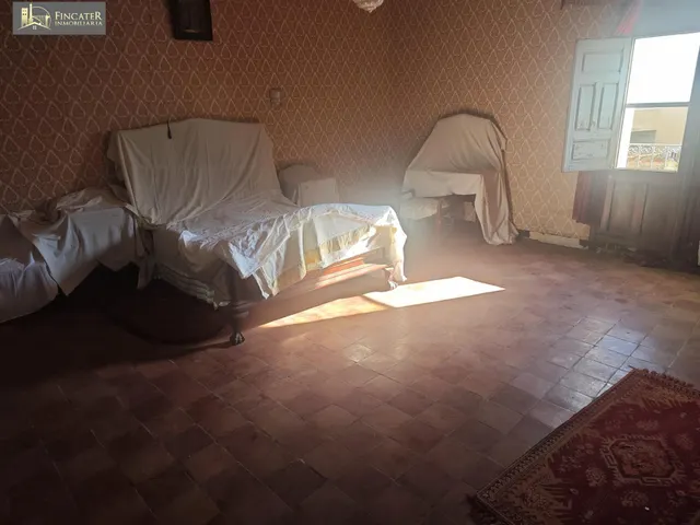 CASA EN CELLA — 32