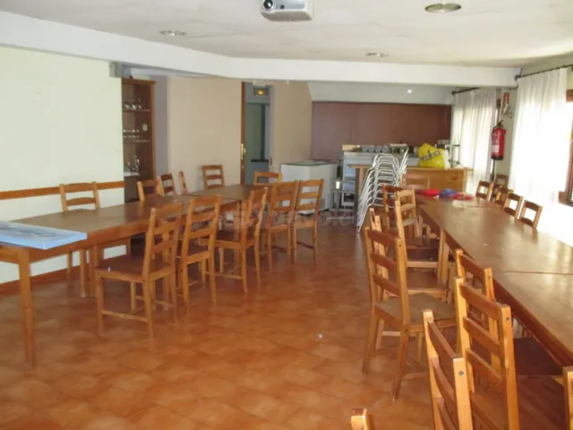 LOCAL COMERCIAL EN VENTA -SANT JULIÀ - foto 2
