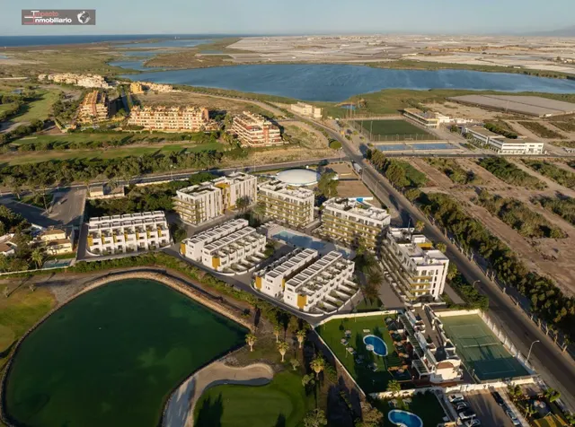 Obra nueva Residencial Salinas Golf - Pisos, Áticos y Chalet - foto 4