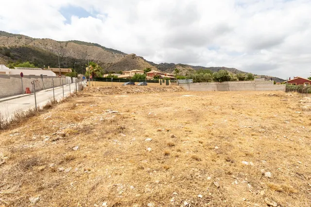 PARCELA EN VENTA  EN URBANIZACIÓN  MONTEPINAR (ORIHUELA) — 8