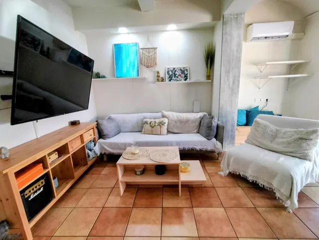 Casa esquinera en venta en pleno centro de Sant Pere de Ribe - foto 4