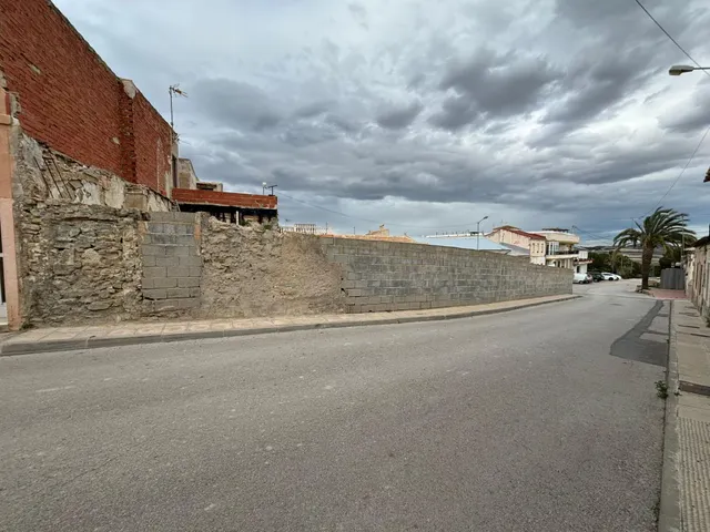 Venta  Terreno Urbano — 3