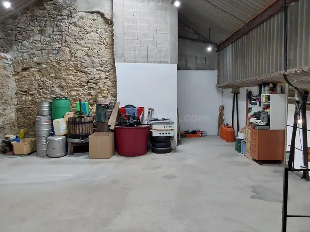 SE VENDE CASA PARA REFORMAR EN BOIRO CON LOCAL COMERCIAL - foto 4