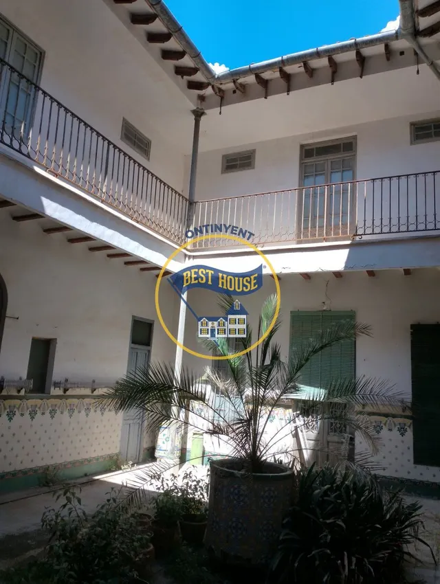 CASA HISTÓRICA CON TERRENO URBANO A LA VENTA EN MONTAVERNER!!! — 39
