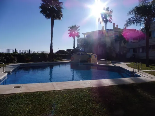 Espectacular apartamento de 3 dormitorios en primera línea de playa — 7