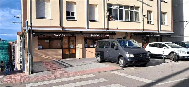Local comercial 163m² en venta - Dávila-Centro - foto 2