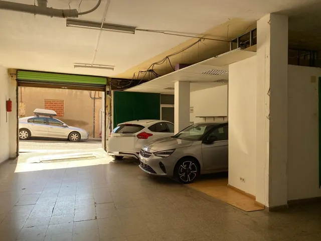 Casa unifamiliar en planta única con amplios espacios y gran terraza — 38