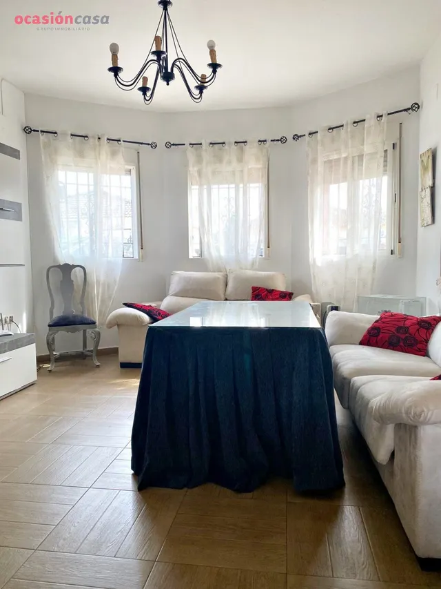 PARCELA DE 700 m2 , con 2 casas equipadas de cocina , habitaciones , baños ...! — 40